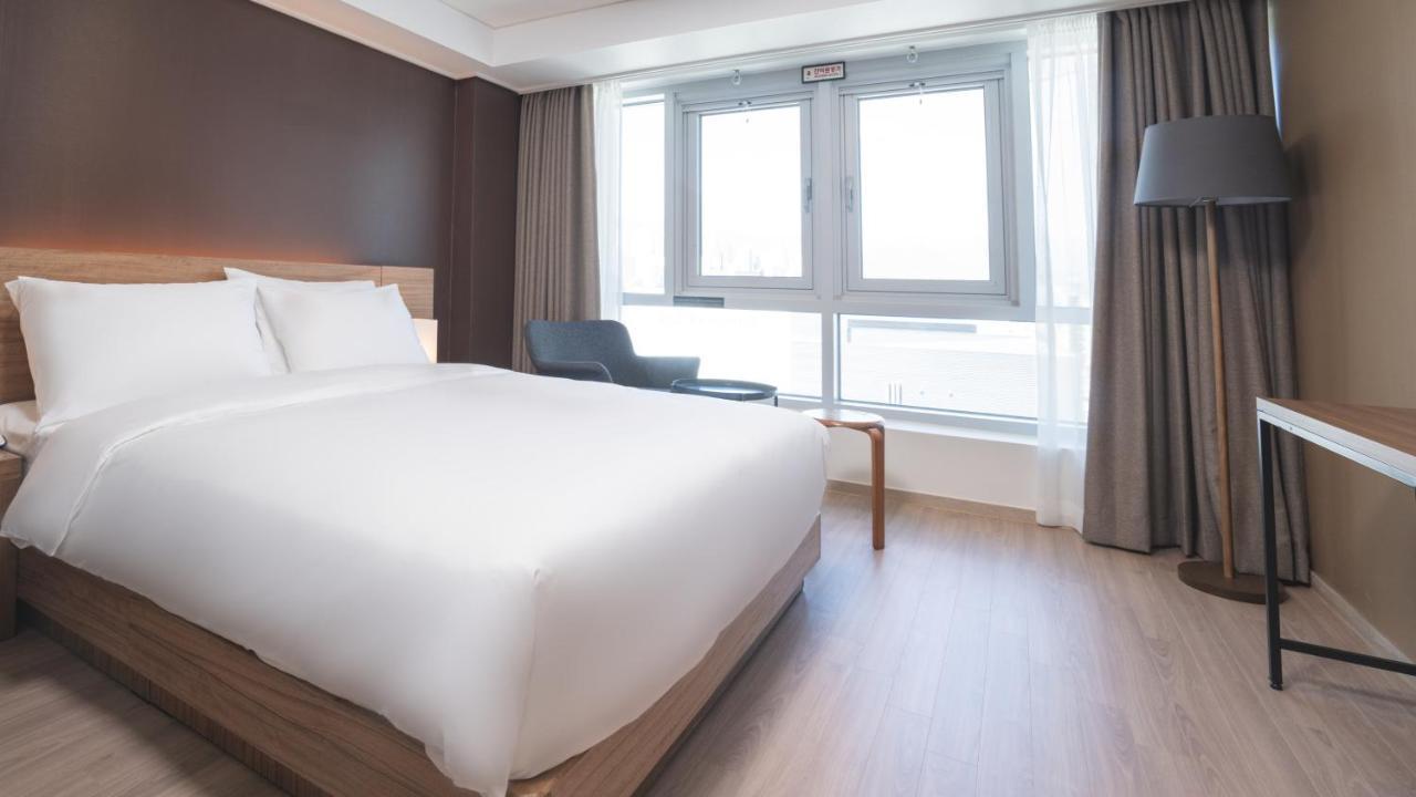 Hotel Marinabay Sokcho Extérieur photo